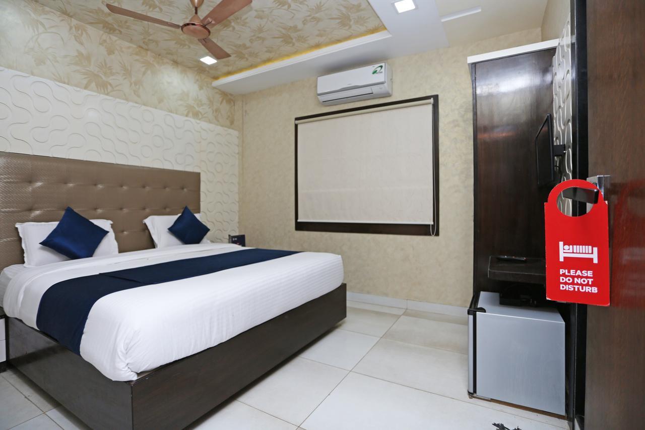 בובנשוואר Hotel Golden Orchid מראה חיצוני תמונה
